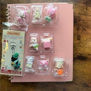 Calico Critters Pink & Cream Small Pet Figurine Playset
